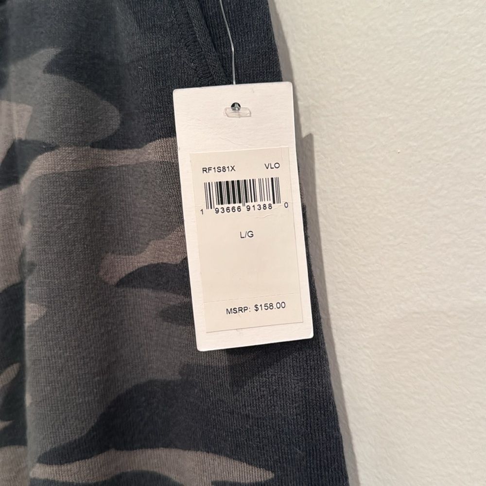 SPLENDID Camo Joggers - Picture 7 of 7